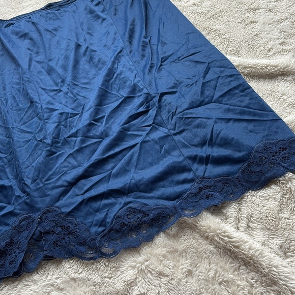 Vintage Reitmans Navy Lace Slip Skirt | Satin Feel | Cottagecore Lingerie | - Picture 4 of 5
